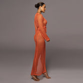 Robe en laine découpée, décolleté plongeant en V, fente haute